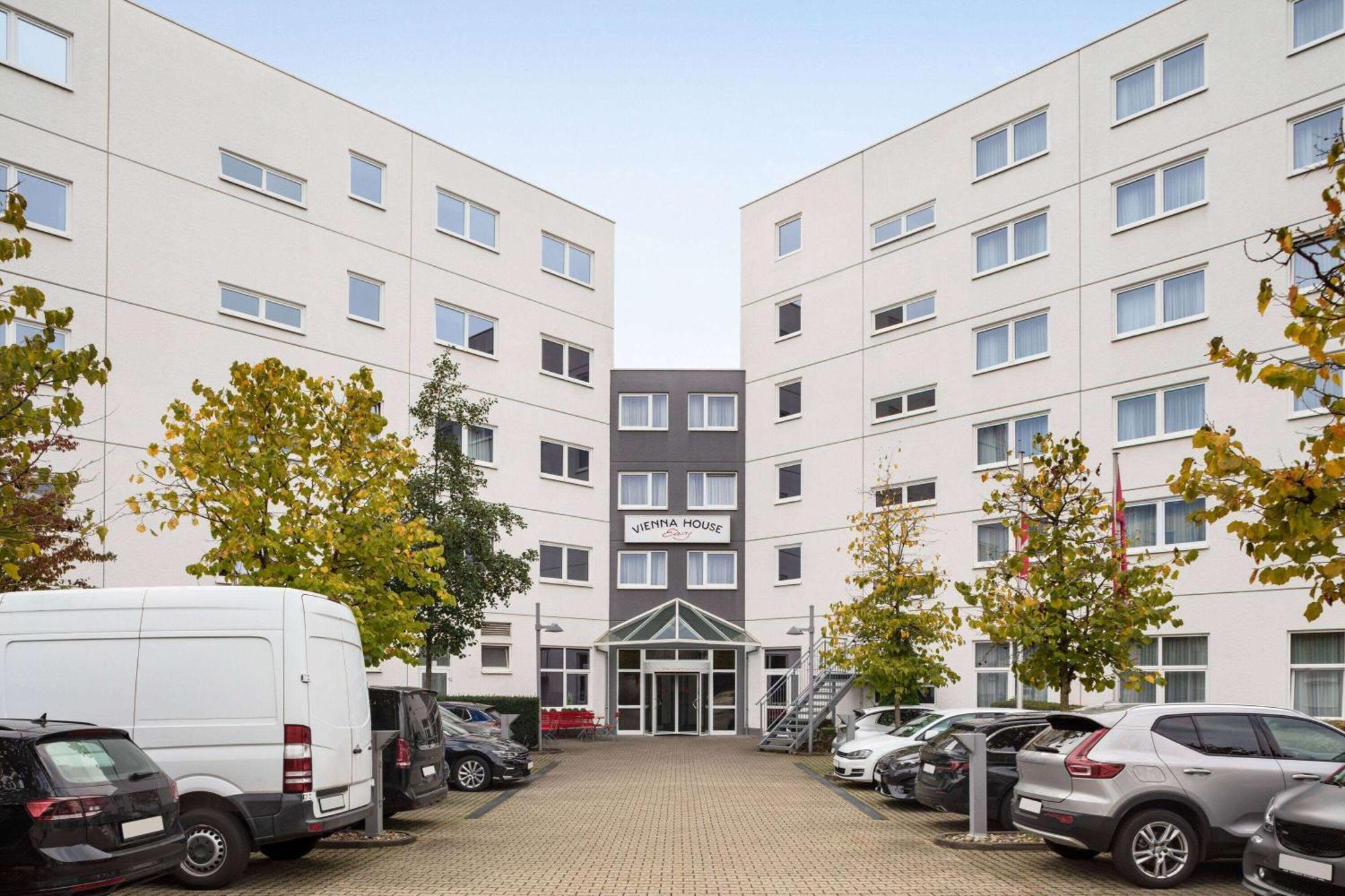 Hotel Vienna House Easy By Wyndham 4*